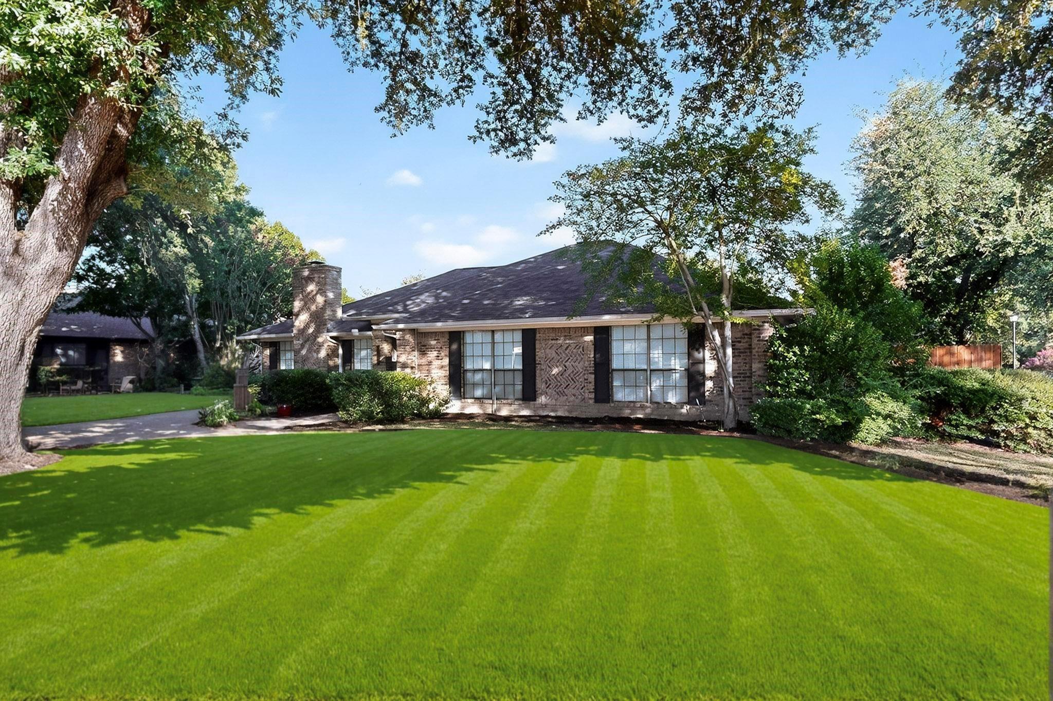 Property photo 2 of 1175 Ridge Road W, Rockwall, TX