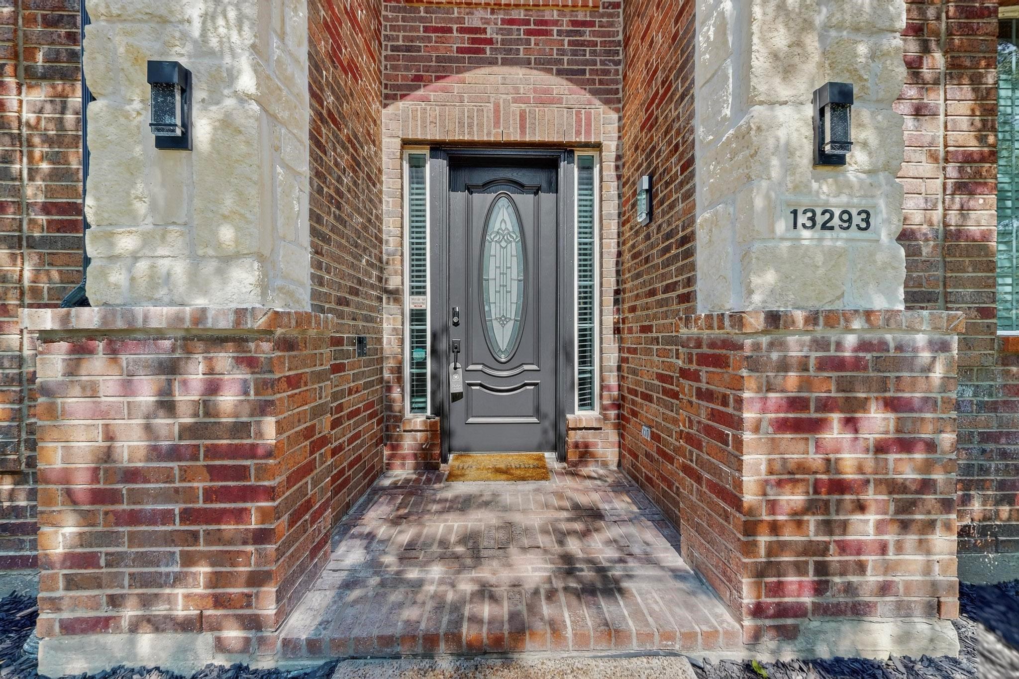 Property photo 2 of 13293 Bavarian Drive, Frisco, TX