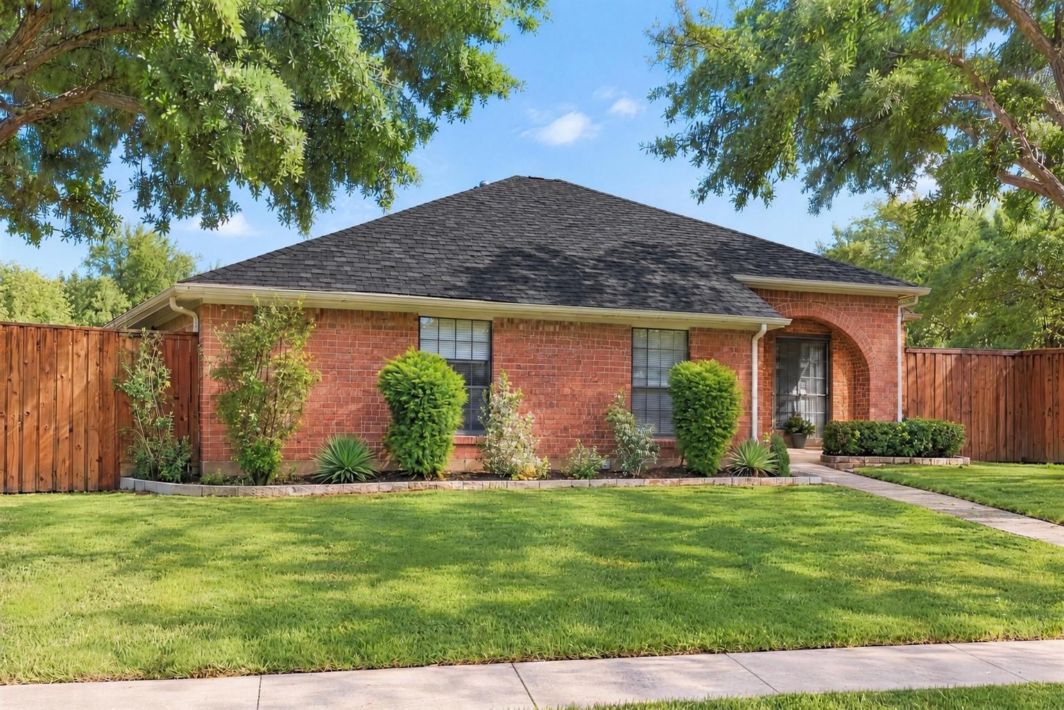 Property photo 2 of 2910 Baron Drive, Garland, TX