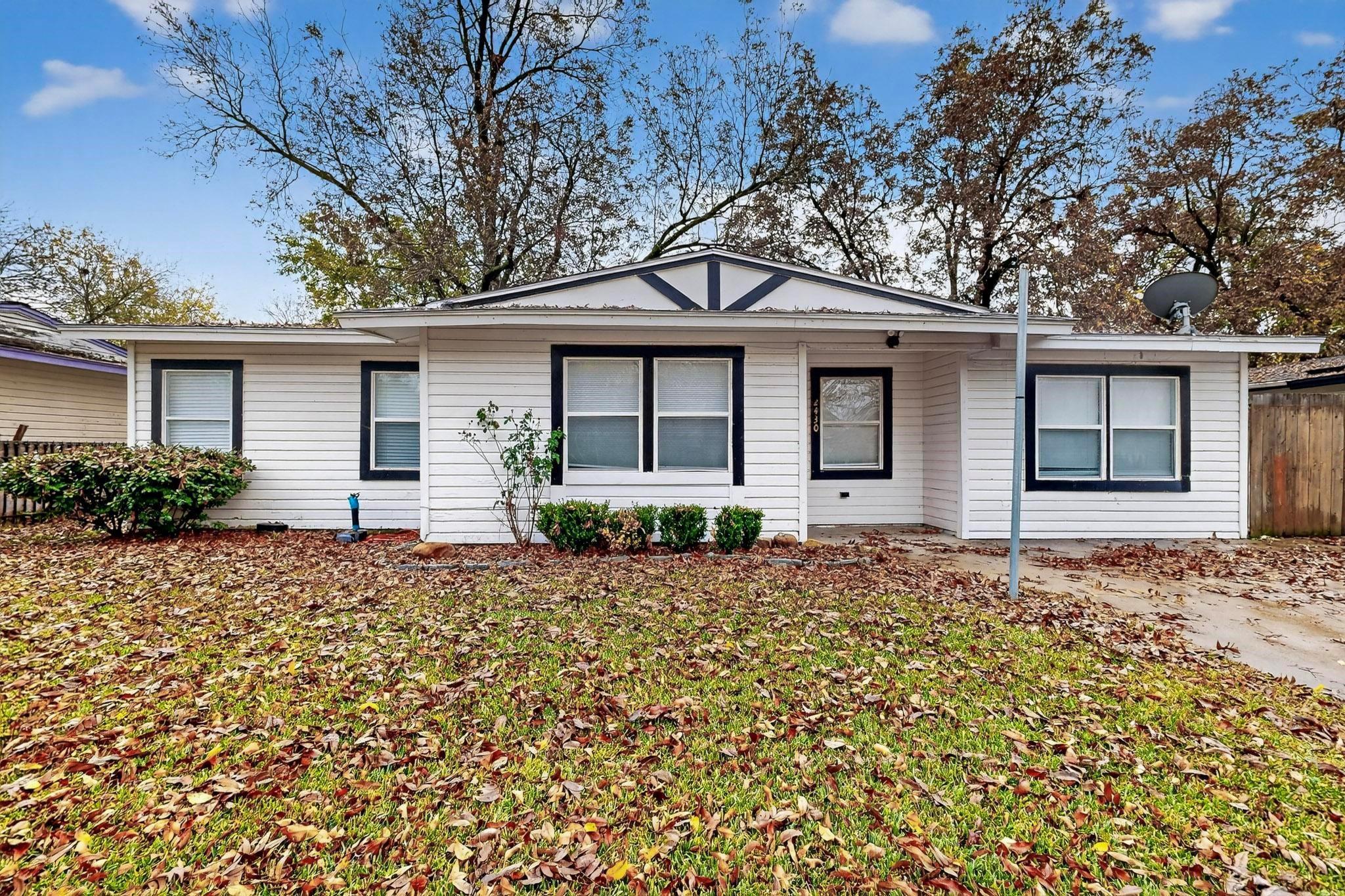 Property photo 2 of 2430 Bluffton Drive, Dallas, TX