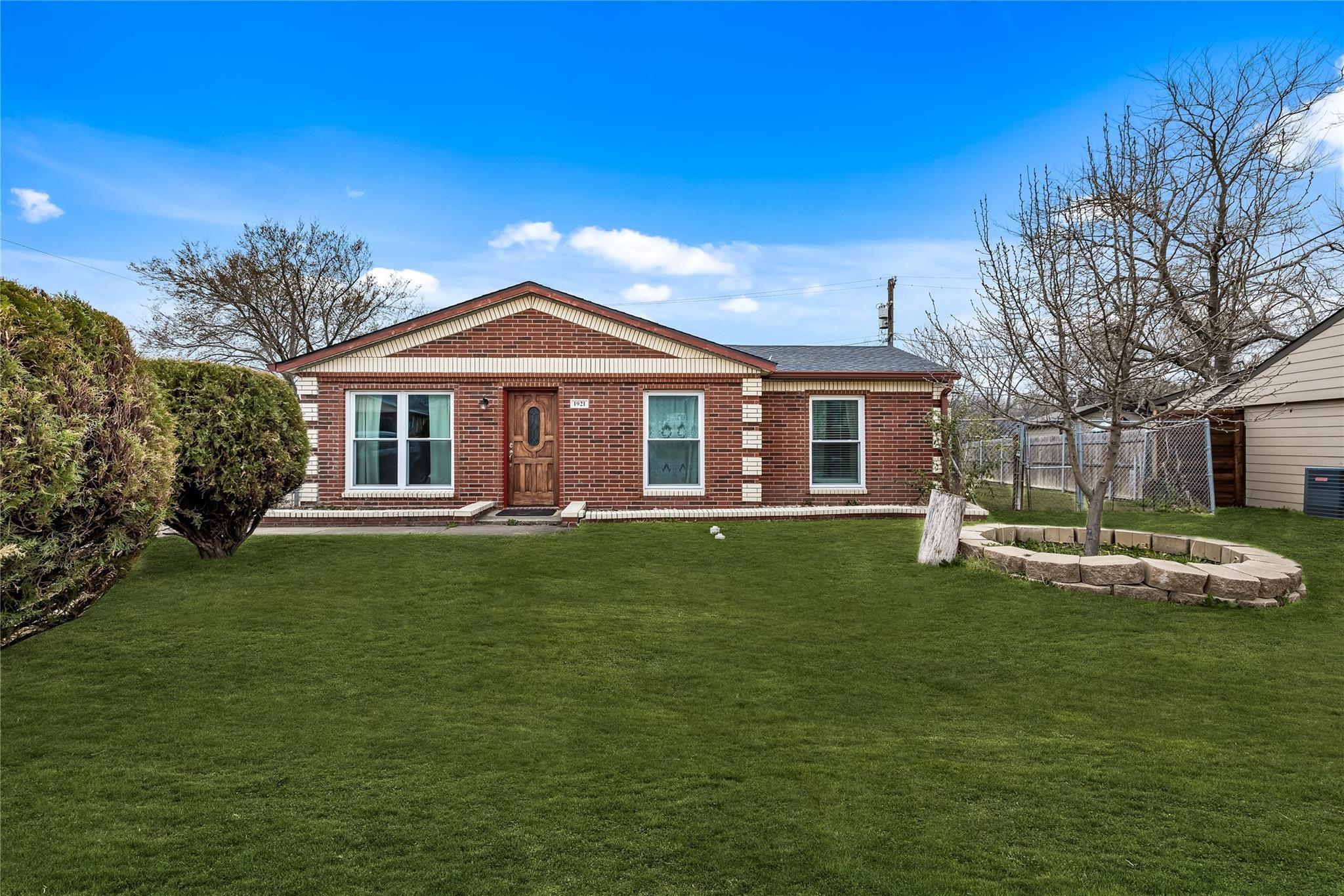 Main photo of property at 1921 Danbury Drive, Garland, TX